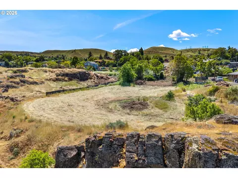 1915 E 9th St, The Dalles, OR 97058 photo 14