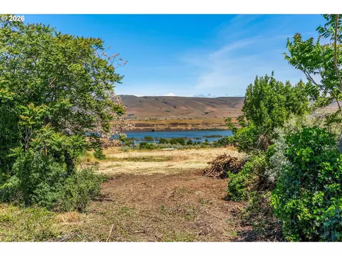 1915 E 9th St, The Dalles, OR 97058 photo 6