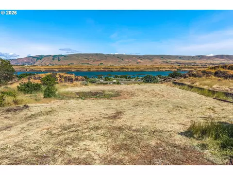 1915 E 9th St, The Dalles, OR 97058 photo 9