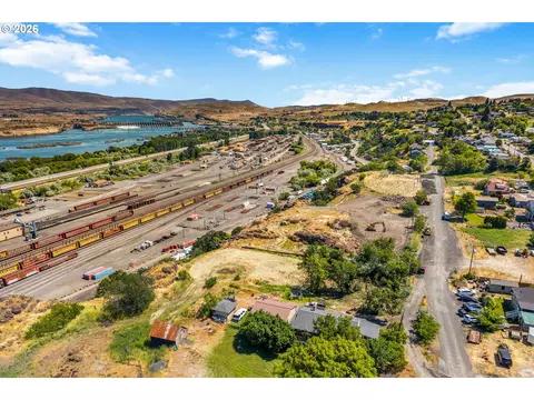 1915 E 9th St, The Dalles, OR 97058 photo 19