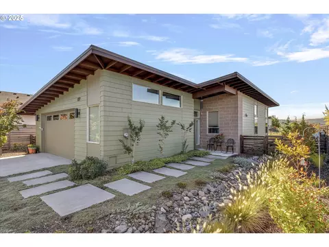 177 Blue Heron Ct, The Dalles, OR 97058