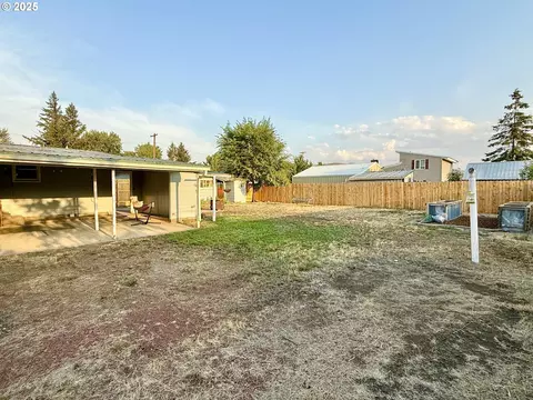 Exterior - 362 E Dearborn St, Union, OR 97883 photo 5 of 8