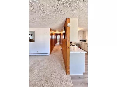 Entry Way - 362 E Dearborn St, Union, OR 97883 photo 4 of 4