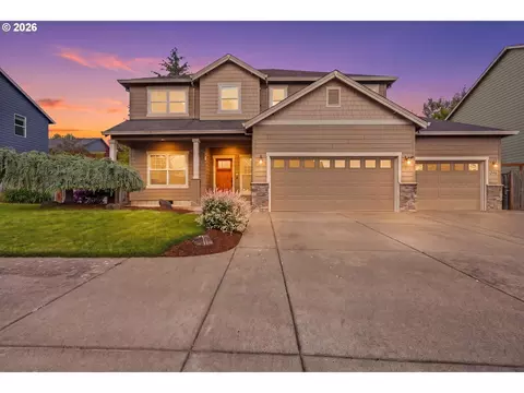 346 SW Mt Mazama St, Mcminnville, OR 97128