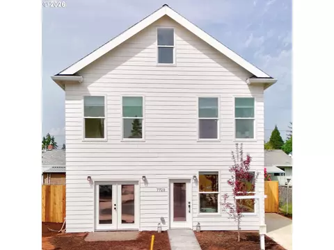 7725 SE Lambert St, Portland, OR 97206