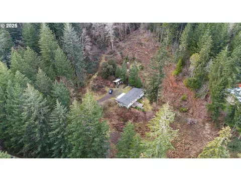 91184 Poodle Creek Rd, Noti, OR 97461