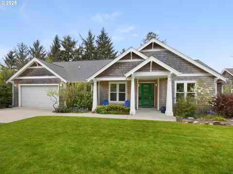 2378 Pine Ridge Dr, Gearhart, OR 97138