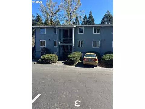 10010 SW Hall Blvd # 3, Portland, OR 97223