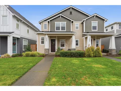 7074 SE Blanton St, Hillsboro, OR 97123