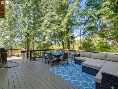 Exterior - 3031 Loop Rd, Stevenson, WA 98648 photo 6 of 8