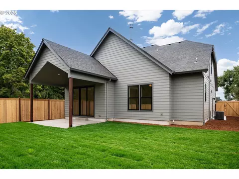 Exterior - 89 Churchview Dr, Eugene, OR 97408 photo 4 of 6