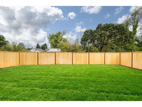 Exterior - 89 Churchview Dr, Eugene, OR 97408 photo 6 of 6