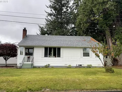 1575 N Hemlock St, Coquille, OR 97423