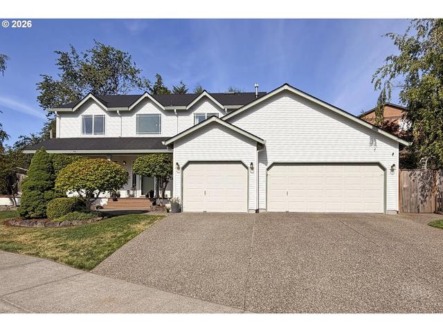 151 SE Condor Dr, Gresham, OR 97080