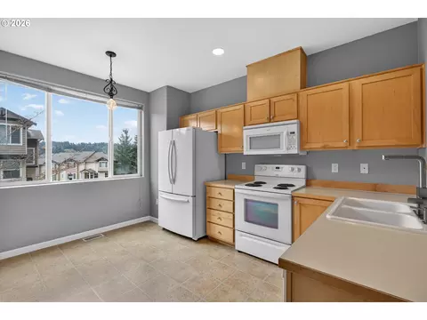 Kitchen - 15430 SW Sparrow Loop #102, Beaverton, OR 97007 photo 1 of 4