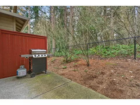 Exterior - 15430 SW Sparrow Loop #102, Beaverton, OR 97007 photo 1 of 4
