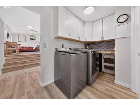 Other - 207 W 52nd Ave, Eugene, OR 97405 photo 5 of 13