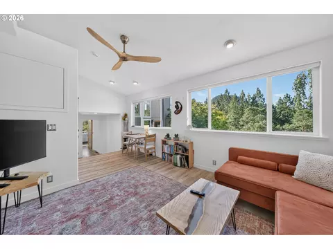 Living - 207 W 52nd Ave, Eugene, OR 97405 photo 2 of 3