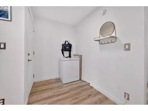 Other - 207 W 52nd Ave, Eugene, OR 97405 photo 8 of 13