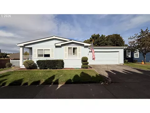 1111 SE 3rd Ave # 72, Canby, OR 97013