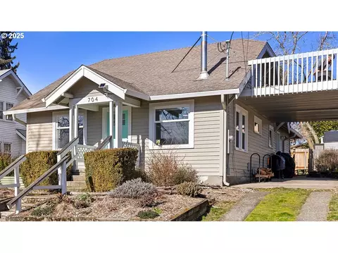 704 E 28th St, Vancouver, WA 98663