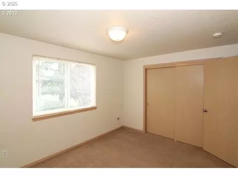 Bedroom - 1552 E 3rd St, Newberg, OR 97132 photo 1 of 2