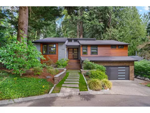 11165 SW Morgen Ct, Tigard, OR 97223