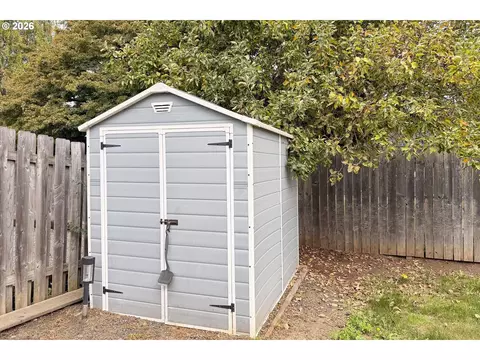 Other - 5817 SE 33rd St, Gresham, OR 97080 photo 10 of 10