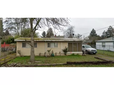 5703 SE Liebe St, Portland, OR 97206