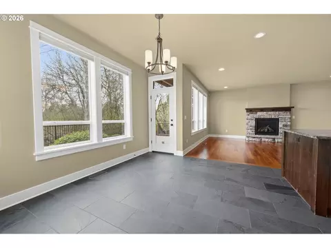 Living - 1930 Sterling Park Pl, Eugene, OR 97408 photo 7 of 7