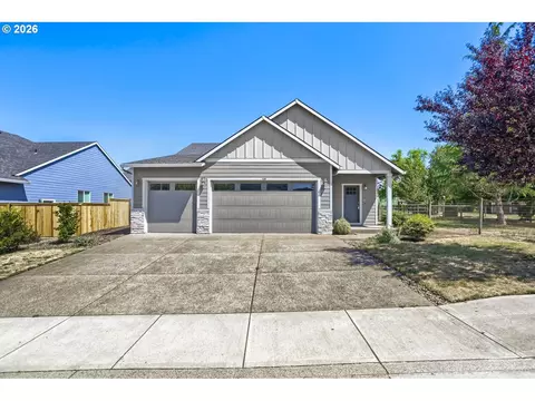 730 E Camellia St, Yamhill, OR 97148