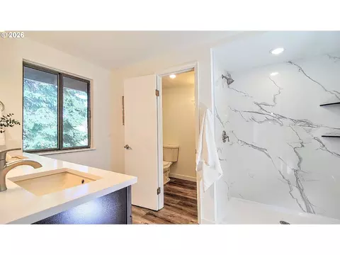 Bath - 7326 SE 252nd Ave, Gresham, OR 97080 photo 1 of 4
