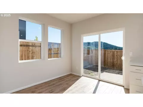 3830 SW 35th St, Gresham, OR 97080 photo 10