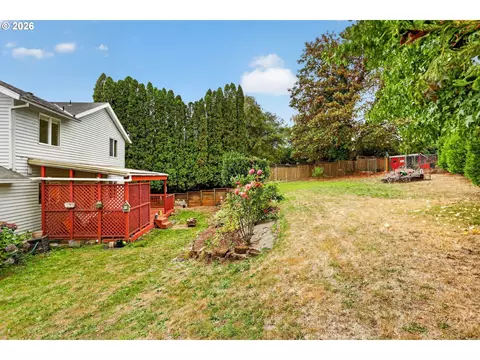 Exterior - 50 SW Willowbrook Pl, Gresham, OR 97080 photo 8 of 14
