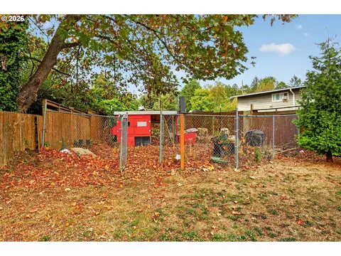 Exterior - 50 SW Willowbrook Pl, Gresham, OR 97080 photo 13 of 14