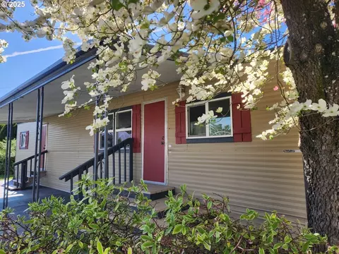 807 41st Ave #66, Salem, OR 97317