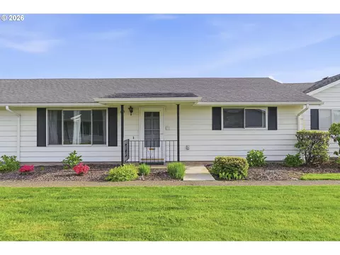 618 NE Fleming Ave, Gresham, OR 97030