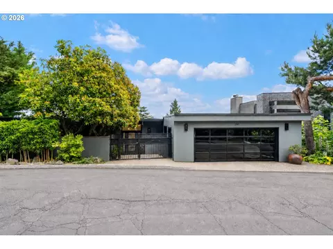 2941 NW Luray Ter, Portland, OR 97210