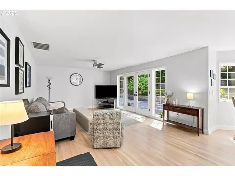 Living - 2840 NW Walden Dr, Camas, WA 98607 photo 4 of 4