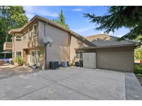 Exterior - 2840 NW Walden Dr, Camas, WA 98607 photo 11 of 12