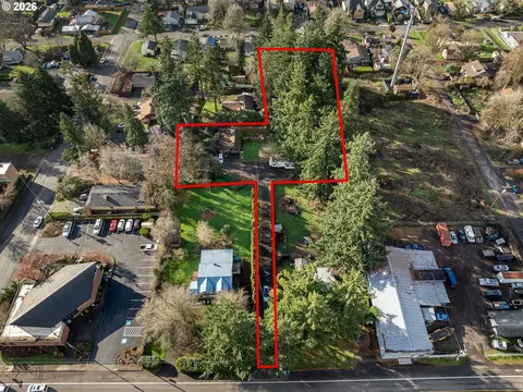 14601 SE River Rd, Milwaukie, OR 97267