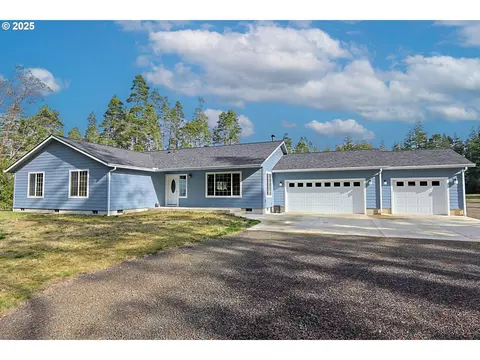 58625 Seven Devils Rd, Bandon, OR 97411