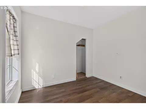 Bedroom - 25194 Webster Ave, Monroe, OR 97456 photo 1 of 2