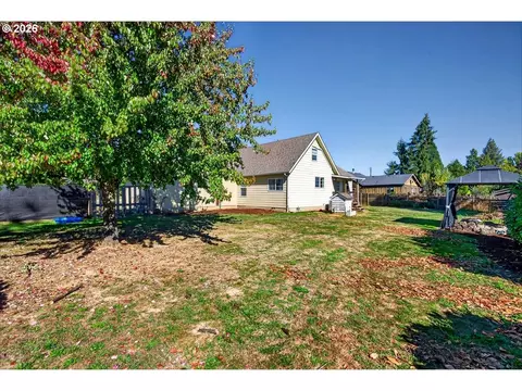 Exterior - 25194 Webster Ave, Monroe, OR 97456 photo 11 of 13