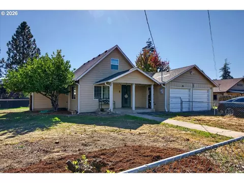 Exterior - 25194 Webster Ave, Monroe, OR 97456 photo 1 of 13