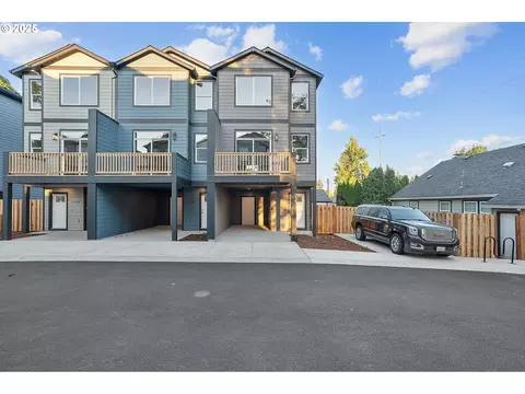 11193 SE Stark St, Portland, OR 97216