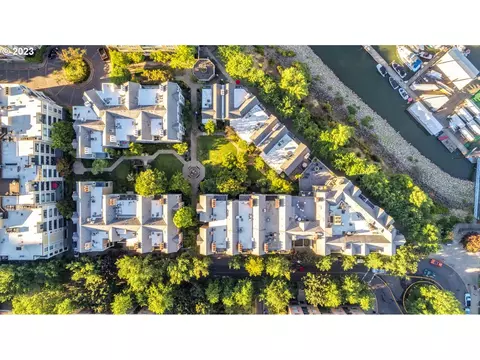 1710 S Harbor Way #C403, Portland, OR 97201