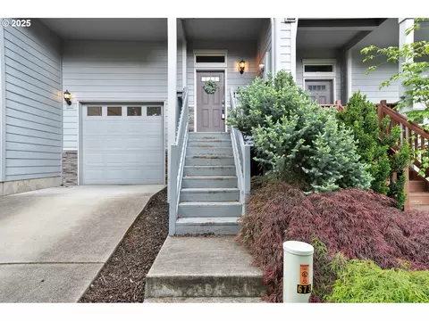 17894 Balken Ave, Sandy, OR 97055