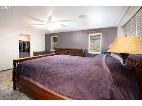 Bedroom - 3565 Castrey St, Eugene, OR 97404 photo 5 of 5