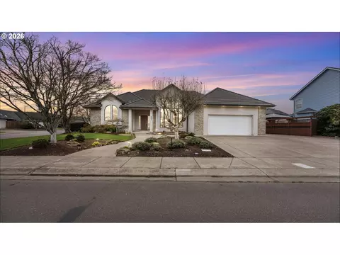 2680 E Mountain View Dr SE, Albany, OR 97322